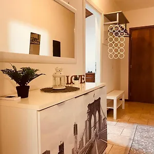 casa-amelie.hotelinveneto.com/